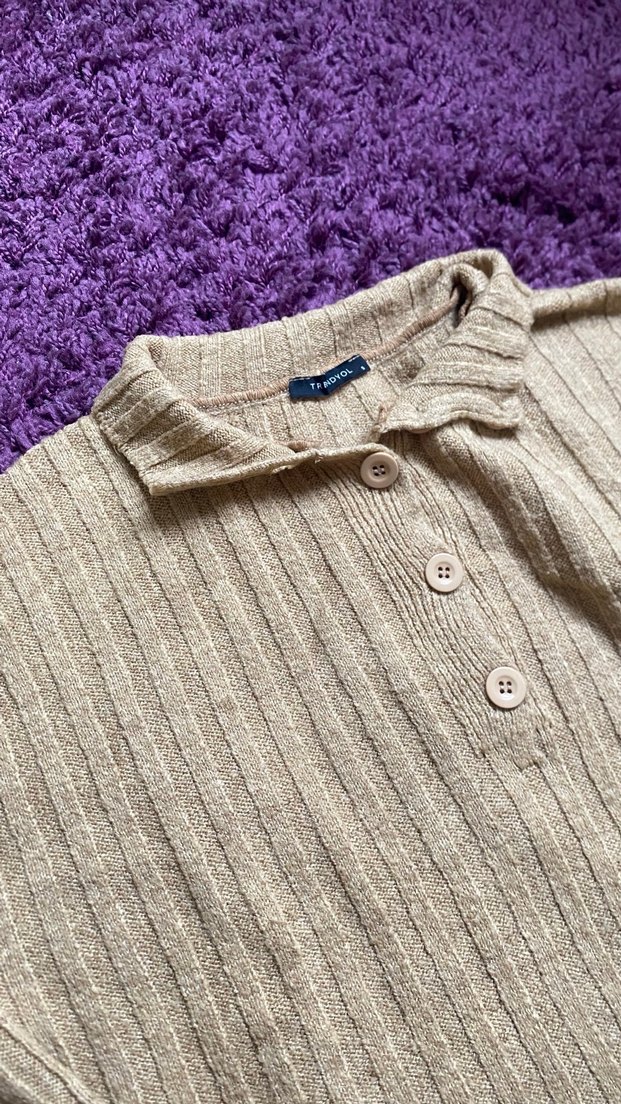 Düğmeli triko kazak - Görsel 3