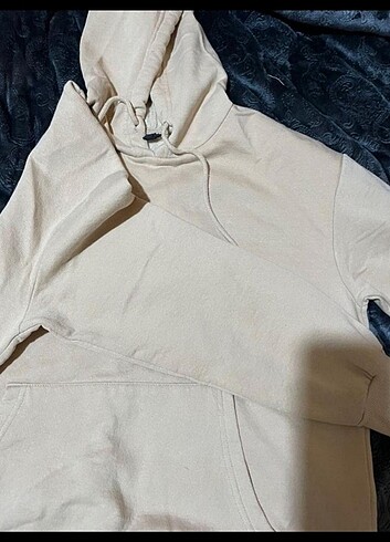 Bej sweatshirt 