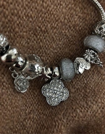 Pandora Model Bileklik