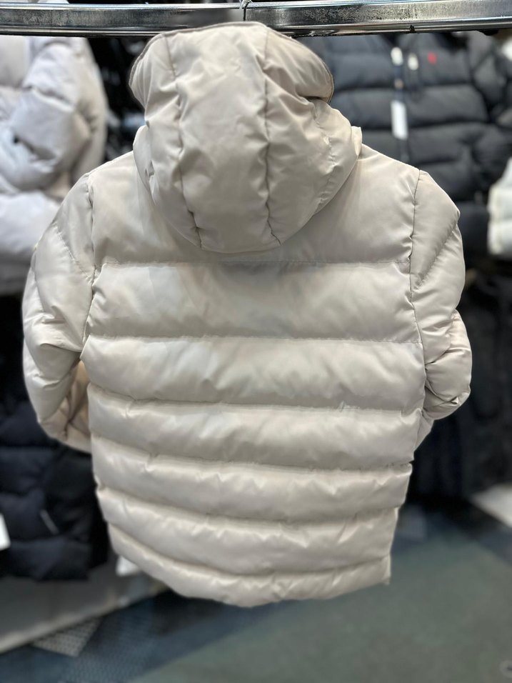 Moncler Gri Şişme Kısa Mont - Görsel 4