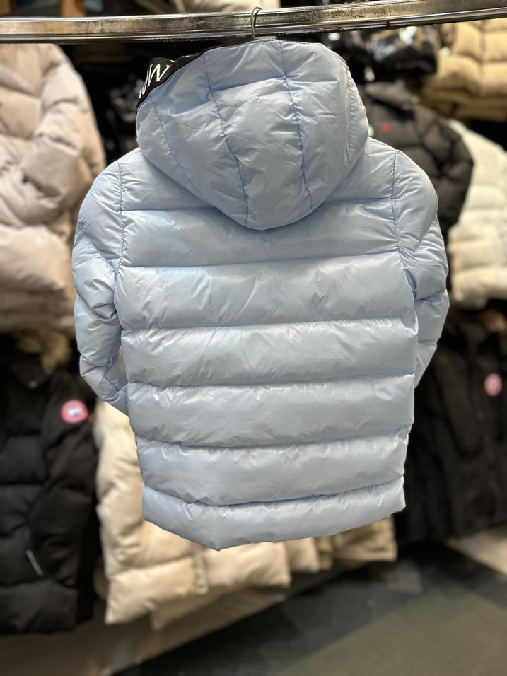 Moncler Mavi Kısa Fermuarlı Mont - Görsel 4