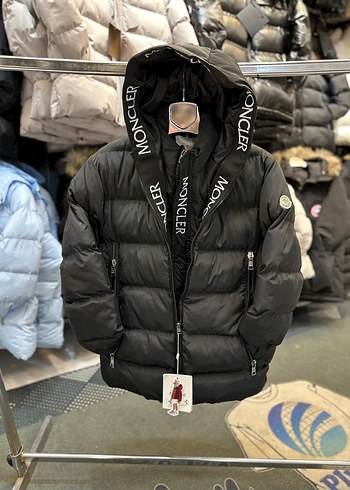 Moncler m
