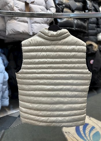 Nike Siyah Kapitone Kolsuz Şişme Yelek - Görsel 4