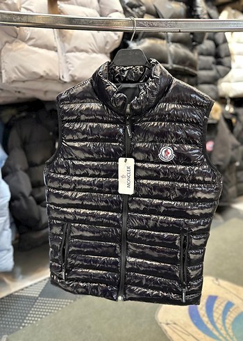 Moncler m