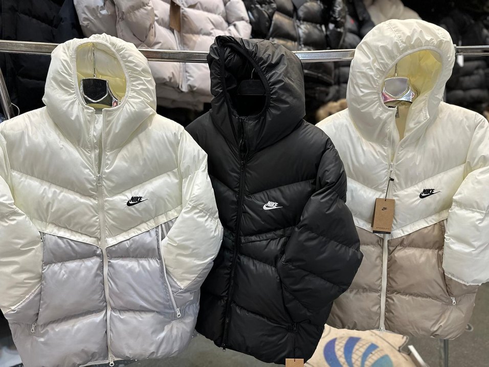 Nike Beyaz Şişme Erkek Mont - Görsel 5