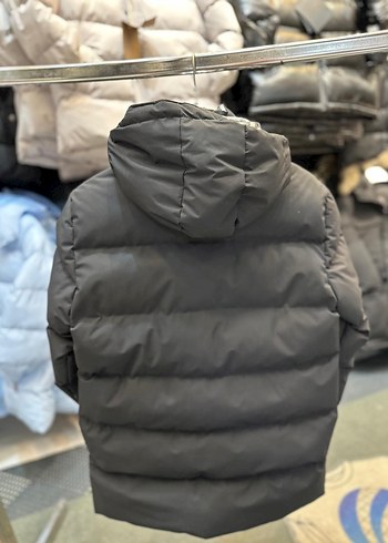 Siyah Kapüşonlu Kısa Şişme Mont - Görsel 6