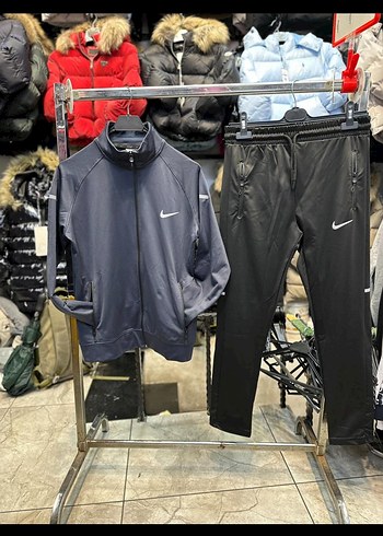 TEK BEDEN TEK FİYAT ##M BEDEN##
ULTRA LÜKS EŞOFMAN TAKIMI - Görsel 3