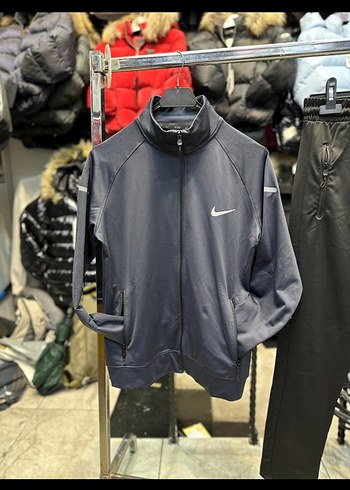 TEK BEDEN TEK FİYAT ##M BEDEN##
ULTRA LÜKS EŞOFMAN TAKIMI - Görsel 2