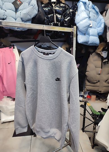 Gri Nike Erkek Sweatshirt, Rahat Kesim - Görsel 3