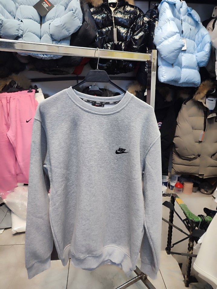 Gri Nike Erkek Sweatshirt, Rahat Kesim - Görsel 2