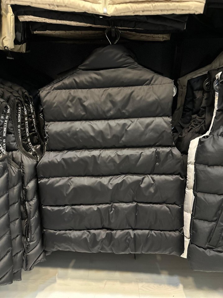 Siyah Fermuarlı Erkek Yelek - Görsel 2