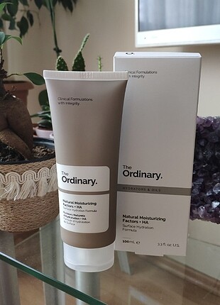The Ordinary Natural Moisturizing Factors+ HA 100ml