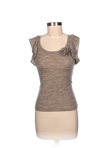 Mango T-shirt %70 İndirimli.