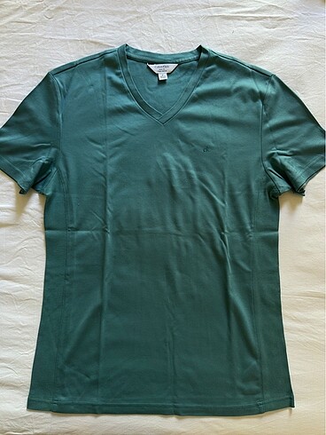 Calvin Klein Tshirt