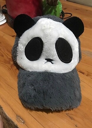 Peluş şapka