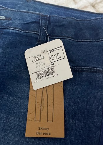 Çocuk Mavi Denim Kemerli Regular Fit Jean - Görsel 2
