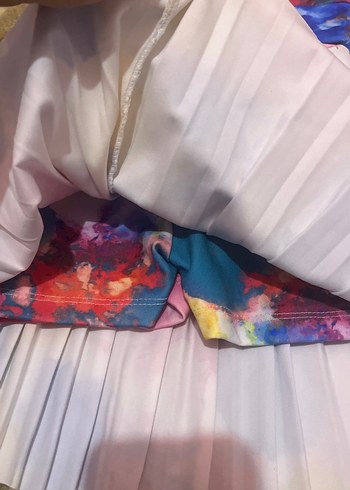 Çok Renkli Pilili Kız Elbisesi - Görsel 3