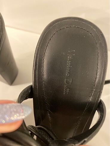 40 Beden Massimo Dutti siyah topuklu ayakkabı