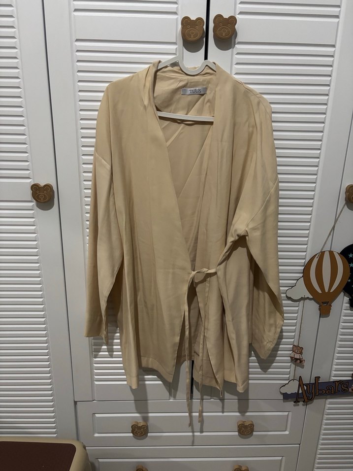 Bej Rahat Kesim Uzun Kadın Sabahlık - Görsel 3