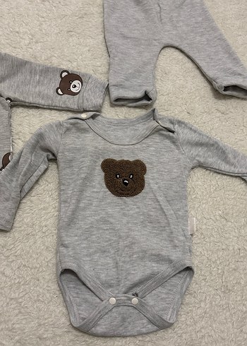 Gri Kapüşonlu Bebek Erkek Takımı 3-6 ay - Görsel 3