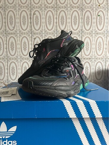 Ozweego Adidas Kadın Ayakkabı