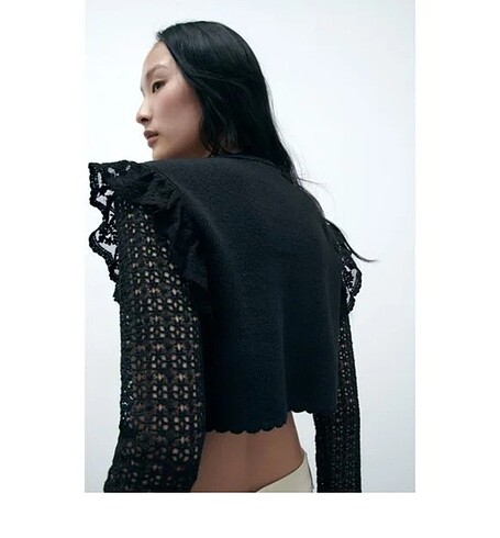 s Beden Dantelli crop hırka