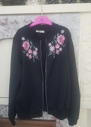 lc Waikiki sweatshirt 