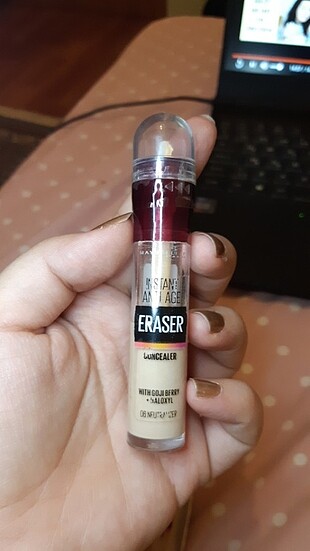 Maybelline Age Rewind Kapatici Light Neutralizer Fair Papatya Aski