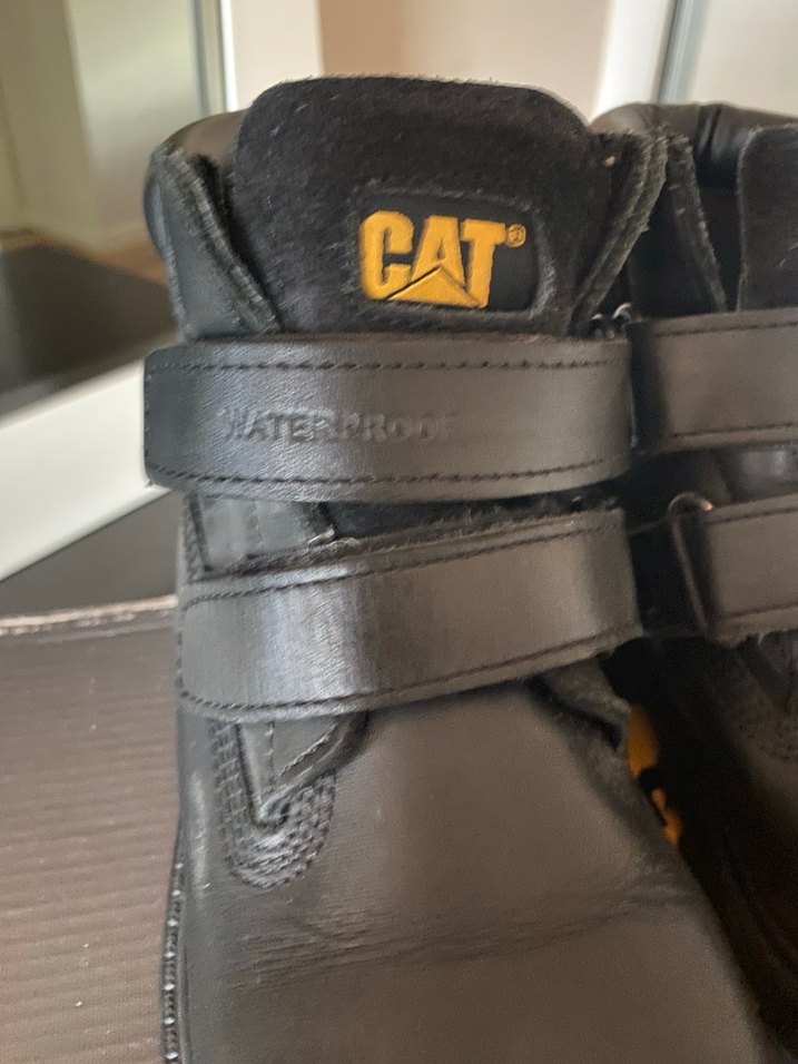 CAT Siyah Deri Su geçirmez Çocuk Botu. - Görsel 2