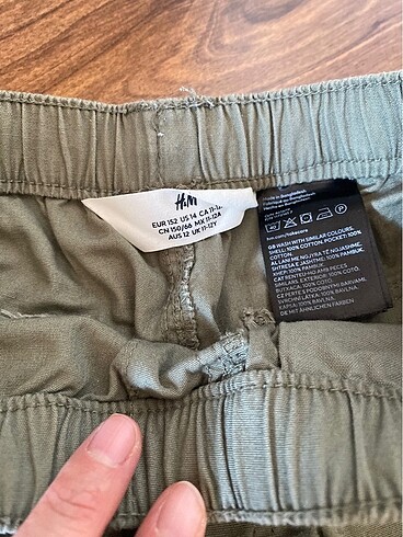 11-12 Yaş Beden haki Renk H&M pamuk keten çocuk paraşüt pantolon
