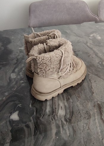 25 Beden camel Renk Kız Çocuk Bej Kürk Detaylı Bot