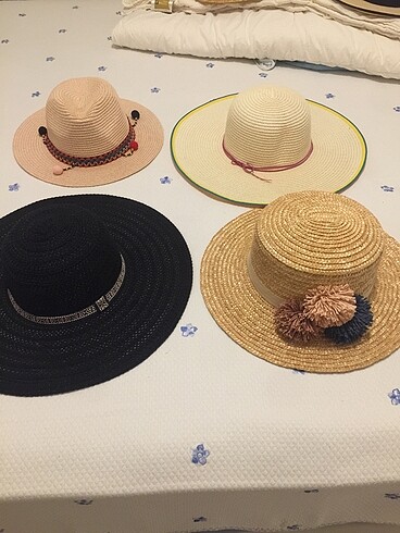 Diğer 4 adet şapka yeni