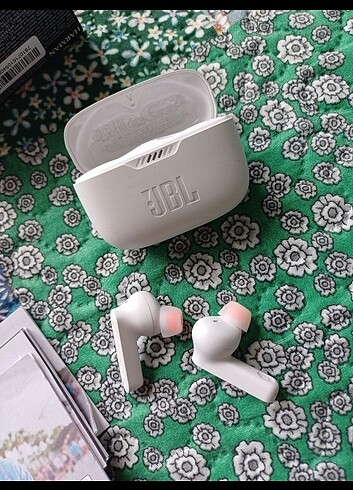 Jbl Bluetooth kulaklık 