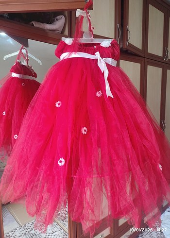 Çiçek ve kalp Detaylı kırmızı tütü elbise özel yapım - Görsel 2