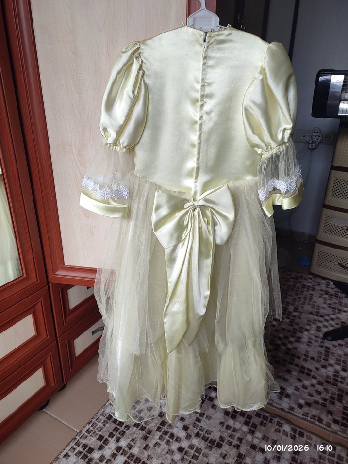 Dantel Detaylı Klasik Kız Elbisesi - Görsel 3