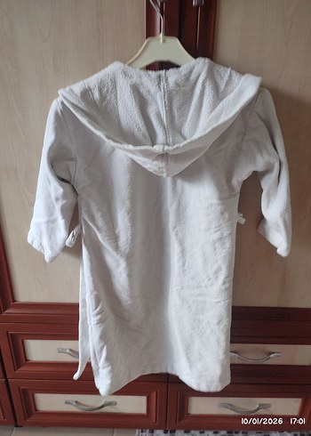 Kapüşonlu Beyaz Çocuk Bornoz - Görsel 3