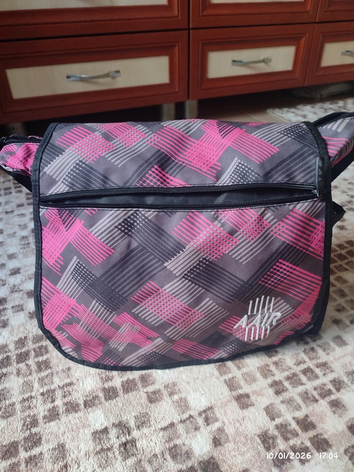 Kadın Spor Çantası Pembe Gri Desenli Fermuarlı - Görsel 3