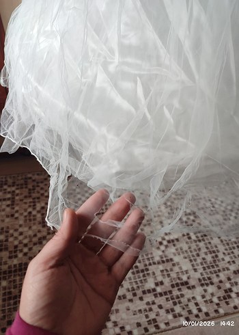 Klasik Straplez Üstü Tül Detaylı Prenses Gelinlik - Görsel 7