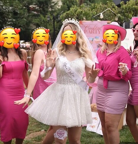 Beden beyaz Renk Bekarlığa veda tacı