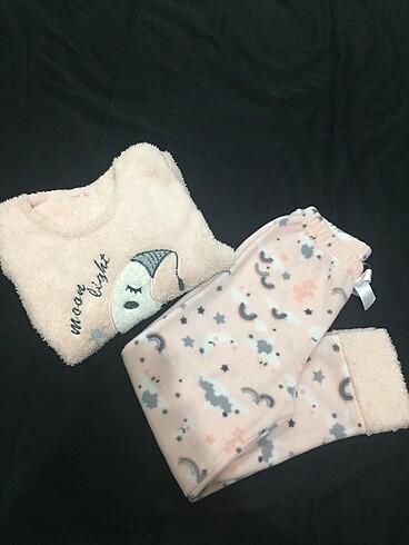Kız çocuk pijama takımı