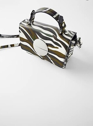 Zara Zara askılı çapraz zebra detay çanta