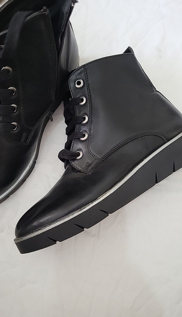 Siyah Kadın Dolgu Topuklu Sokak Stili Bot - Görsel 3