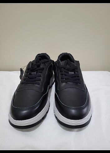 Dockers 41 - Görsel 3