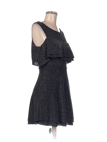 Zara Zara Kısa Elbise %70 İndirimli.
