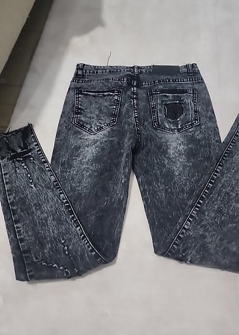 Düğmeli Gri Bağlama Desenli Kadın Jean - Görsel 5