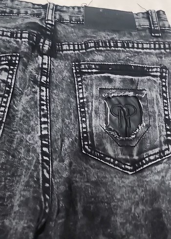 Düğmeli Gri Bağlama Desenli Kadın Jean - Görsel 4