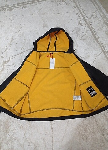 Siyah termal mont - Görsel 6