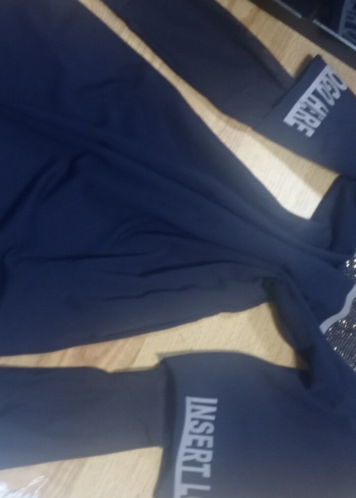 Şık bir elbise - Görsel 4