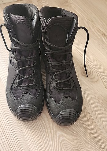 Siyah Bağcıklı Erkek Spor Bot - Görsel 9