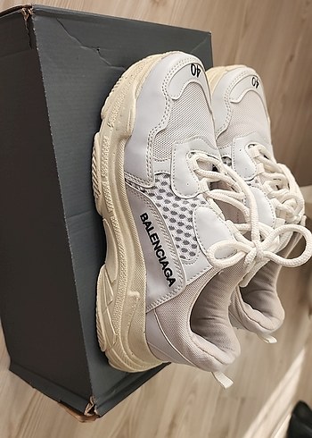 Balenciaga Beyaz Bağcıklı Spor Ayakkabı - Görsel 6